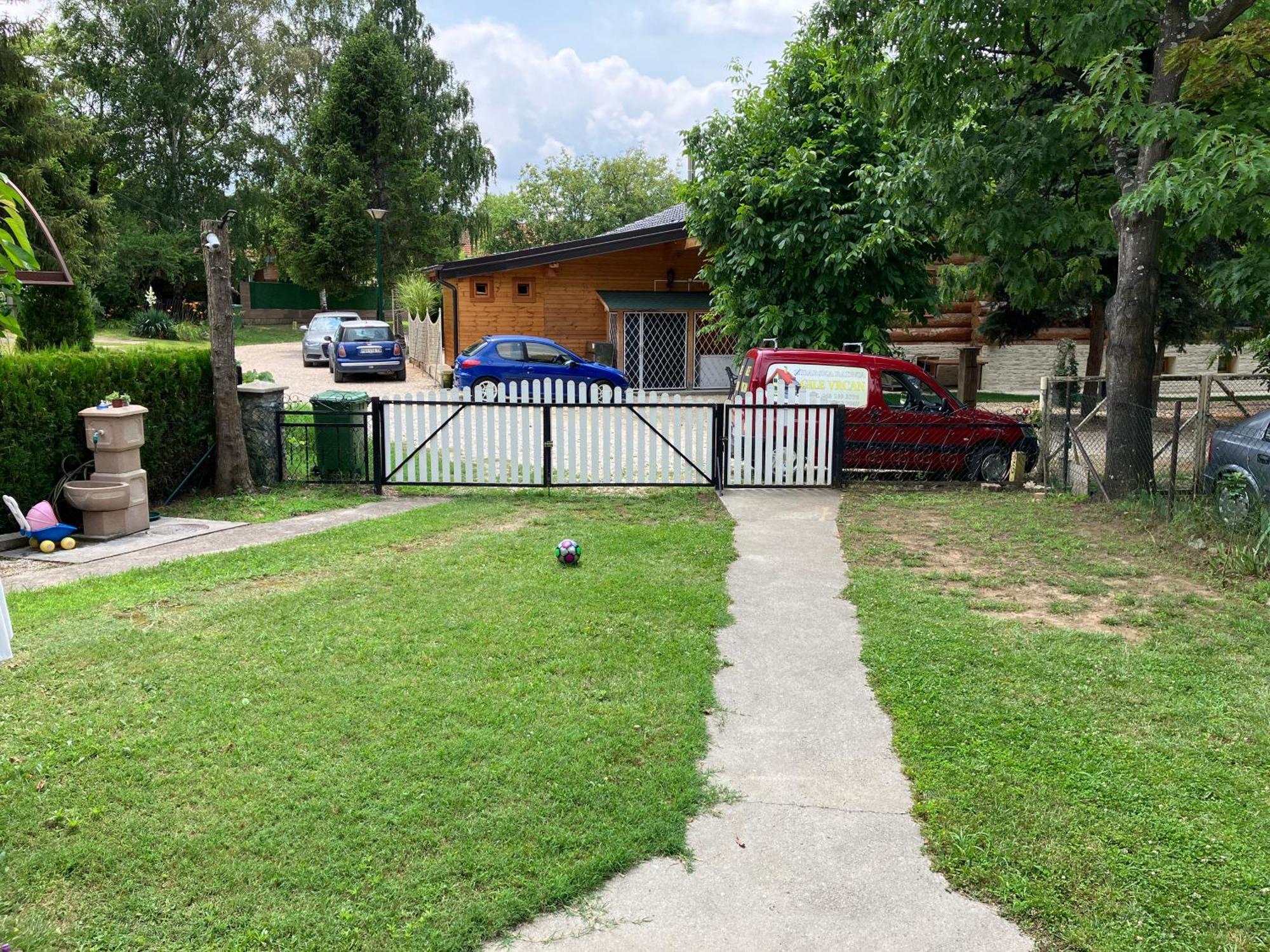 Apartamani Evelin Veliko Gradište エクステリア 写真